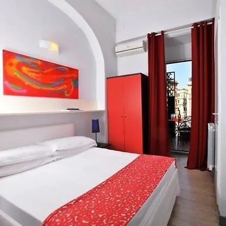 Colors 2* روما