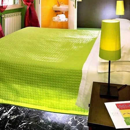Colors Hotell Rom